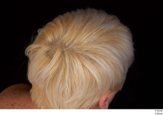 Groom references of Carly short blond hair 0036.jpg